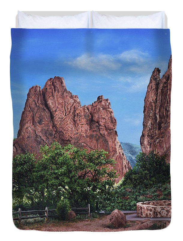 North & South Gateway Rocks - Duvet Cover